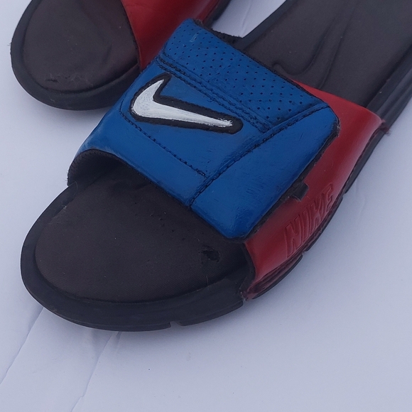 Nike Slip On Sandals sz 4y Swoosh Reconditioned Velcro - Picture 6 of 6